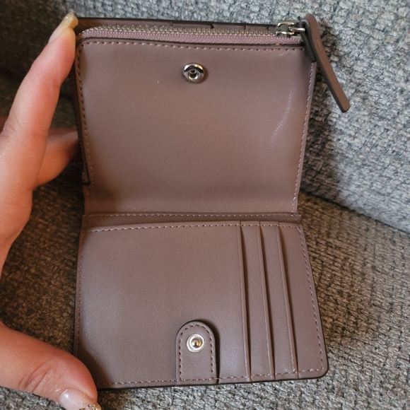 Kate Spade Compact Leather Wallet - Picture 4 of 11